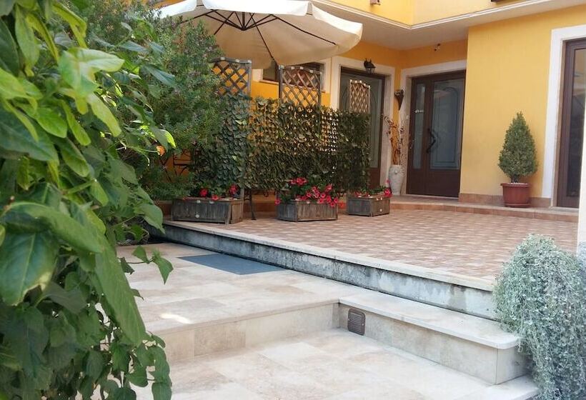 Bed & Breakfast Ospiti A Corte