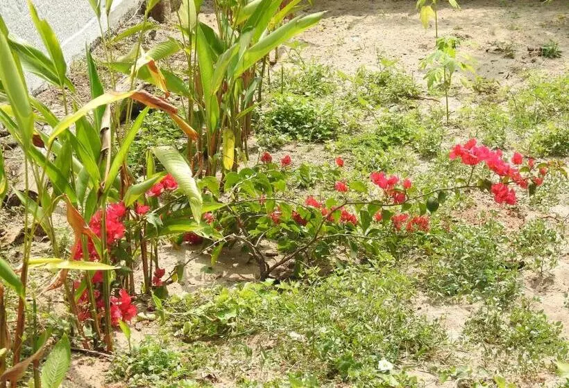 Hotelli Alleppey Beach Garden