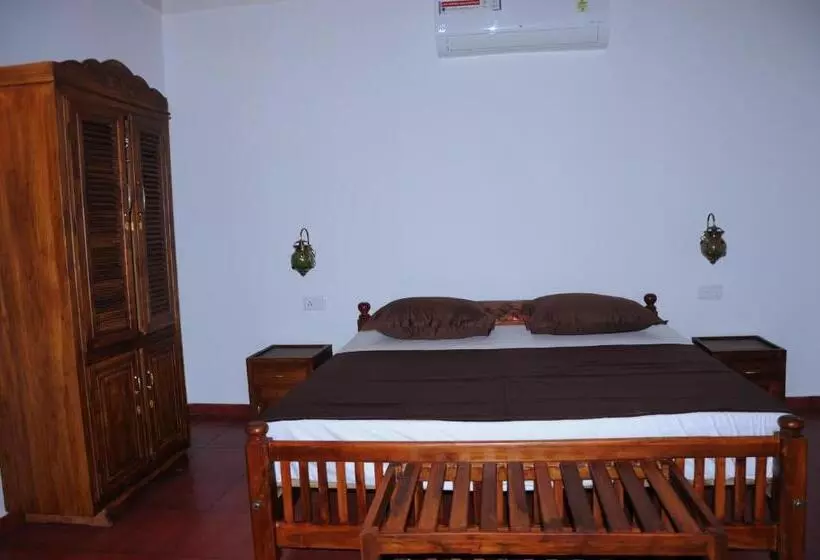 Hotelli Alleppey Beach Garden