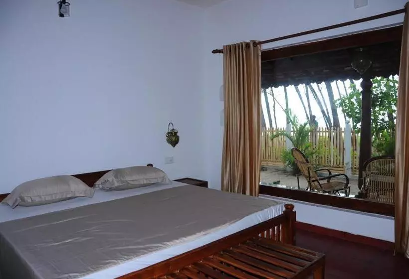Hotelli Alleppey Beach Garden