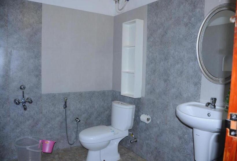 Hotel Alleppey Beach Garden