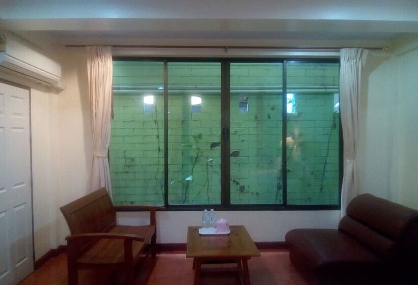 فندق Ban Chanchay