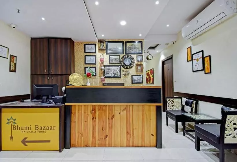 ホテル Collection O Motisarai Near Birla Mandir