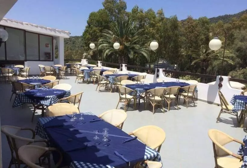 ホテル Il Complesso Saraceno