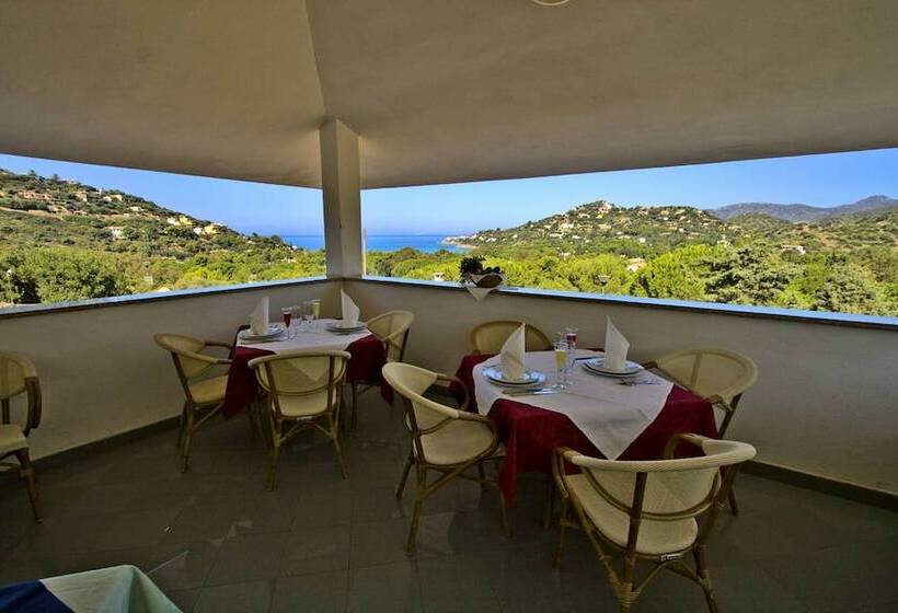 בית מלון כפרי Il Complesso Saraceno