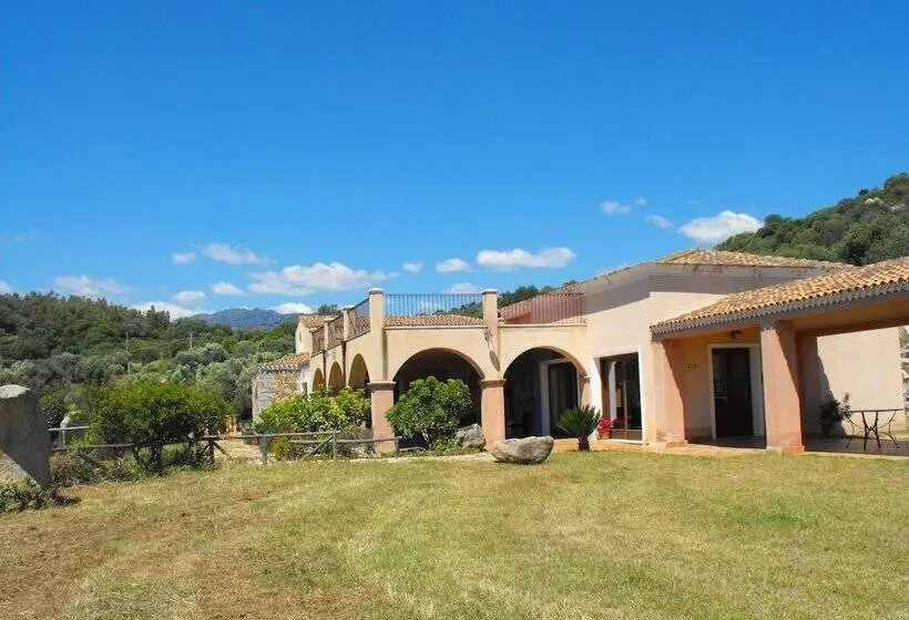 ホテル Funtanaena