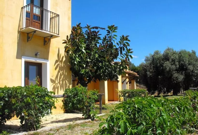 ホテル Funtanaena