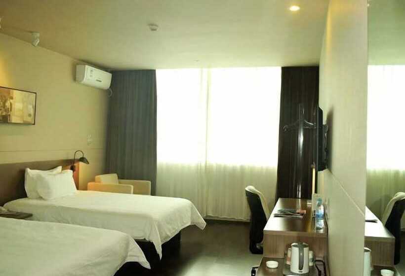 Отель Jinjiang Inn Kunming Economic Development Zone