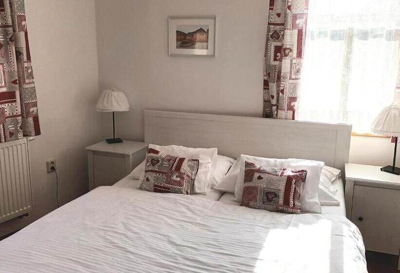 Szálloda Střelnice