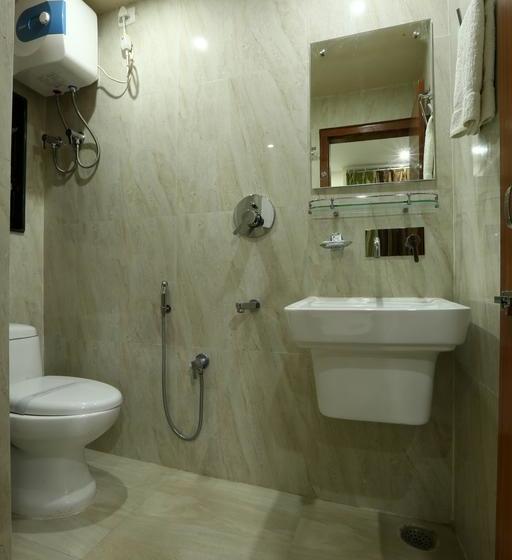 فندق Sunview International