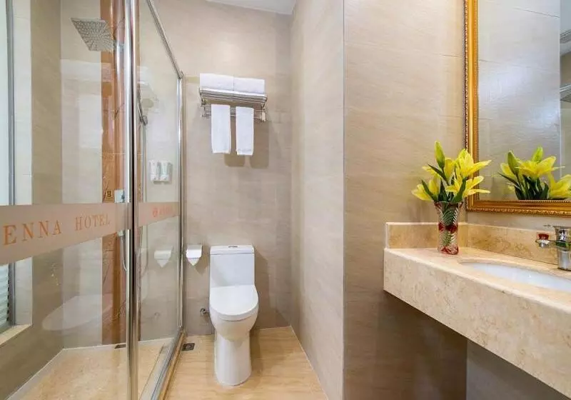 Vienna Hotel Shanwei Lufeng Jieshi Bus Station