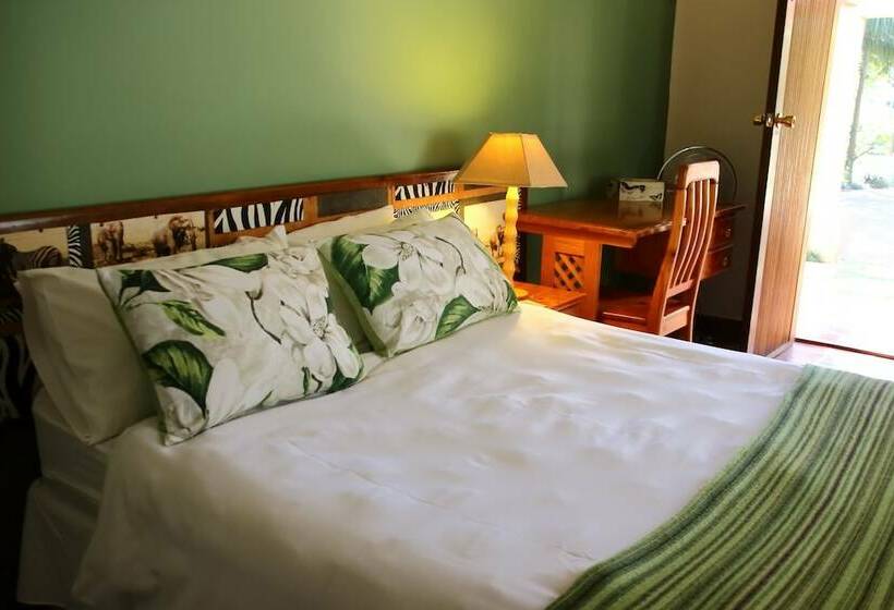 تختخواب و صبحانه Rozendal Guest House