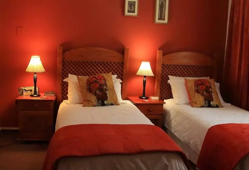تختخواب و صبحانه Rozendal Guest House