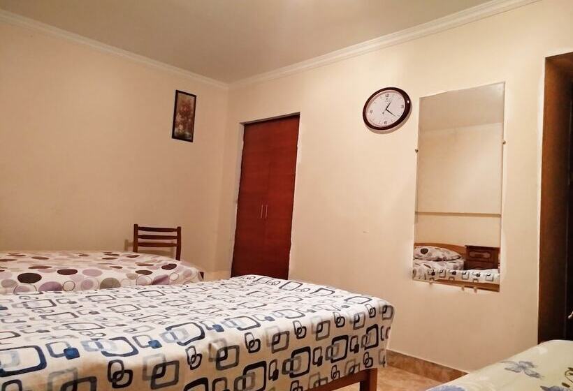 Hostel Sakharov & Tours