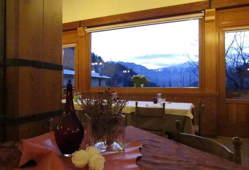 Hotelli Albergo Piazzatorre