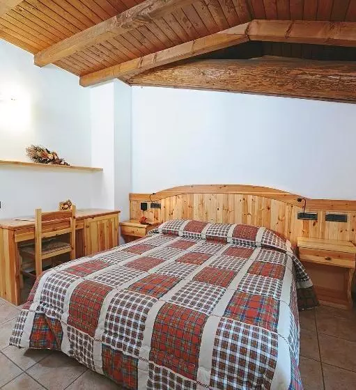Hotelli Albergo Piazzatorre