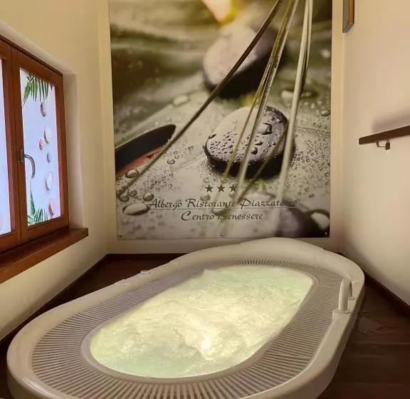 Hotelli Albergo Piazzatorre