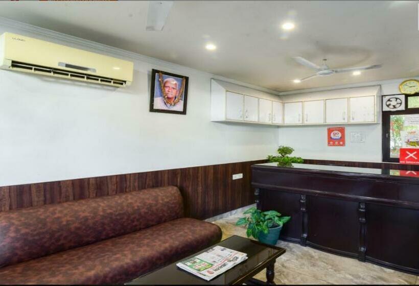 Szálloda Gayatri Resorts