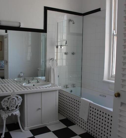 فندق Lord Milner