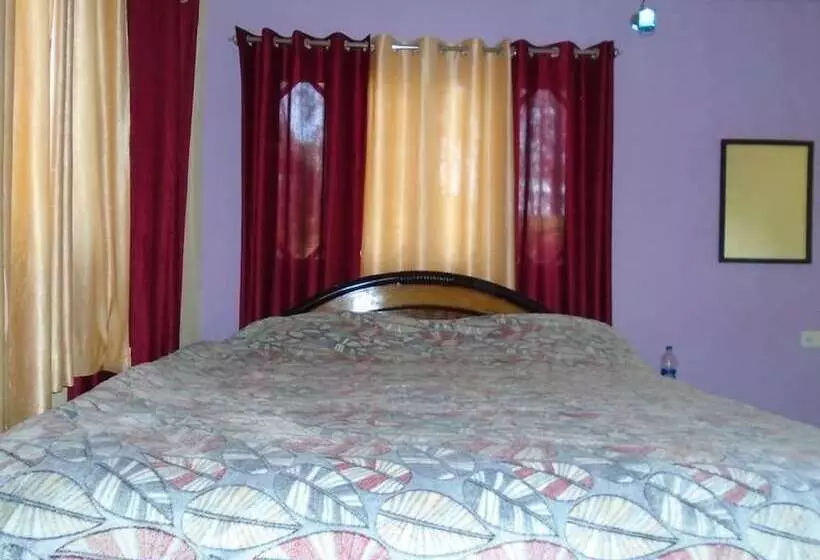 ホテル Gopal Binsar Retreat