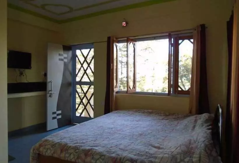 ホテル Gopal Binsar Retreat