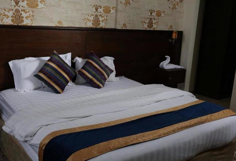 בית מלון כפרי Ruba Al Hijaz