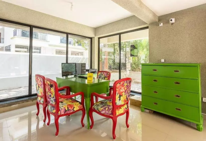 ホテル Treebo Trend Zeebo Suites