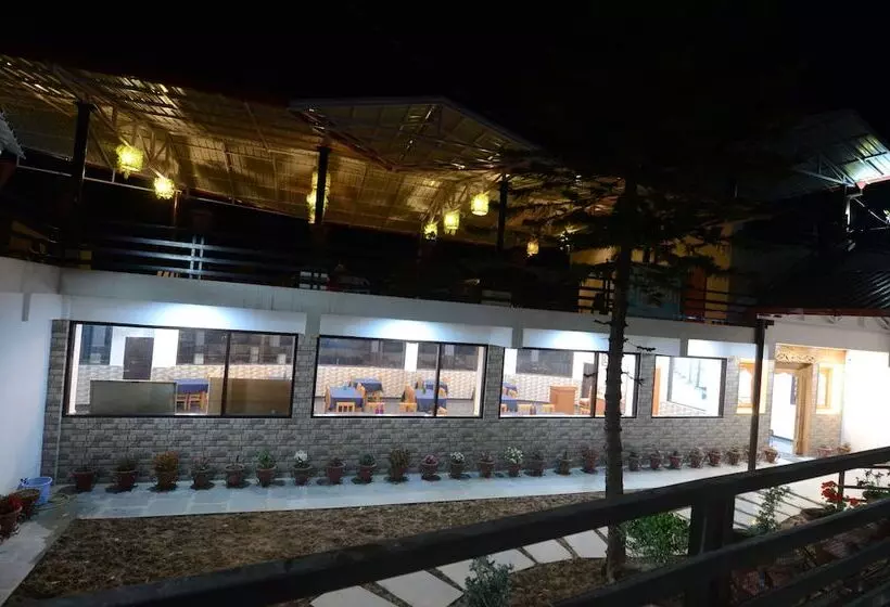 Hotelli Uttarakhand Resort