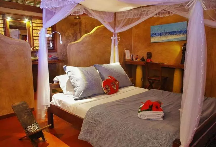 هتل Villas De Vohilava