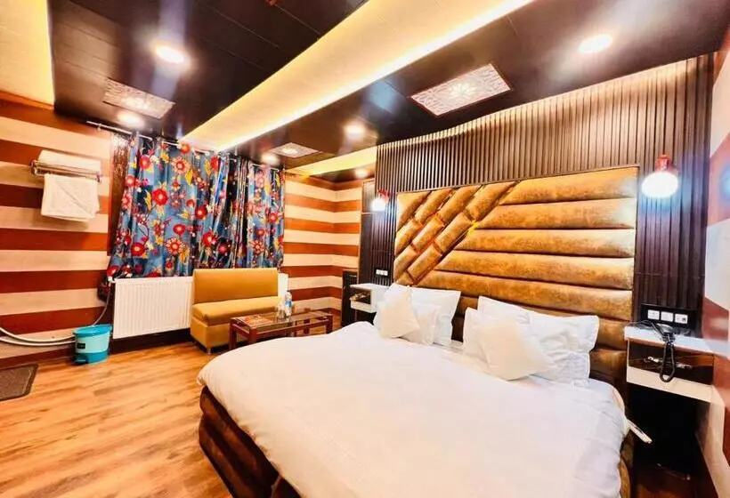 Pine View Resort