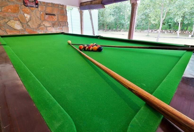 Riverarch Greenfields Resort