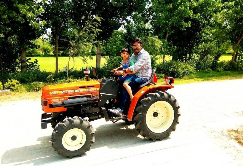 Riverarch Greenfields Resort