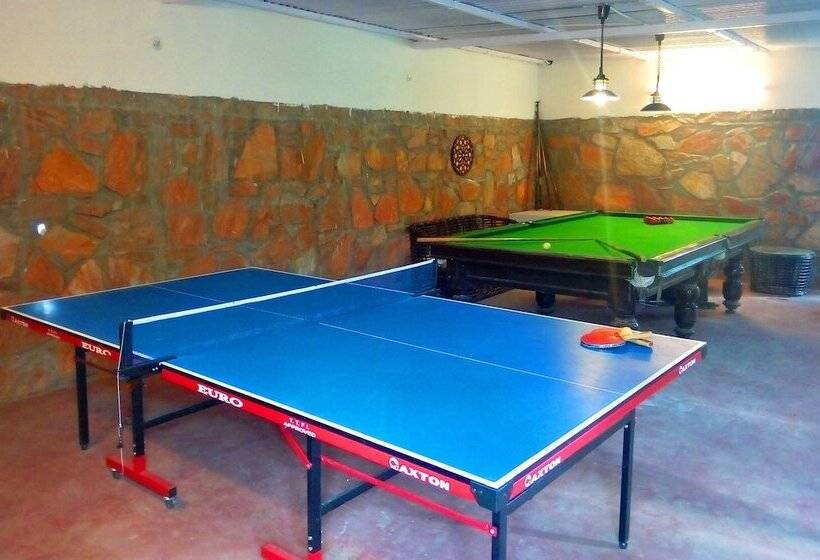 Riverarch Greenfields Resort