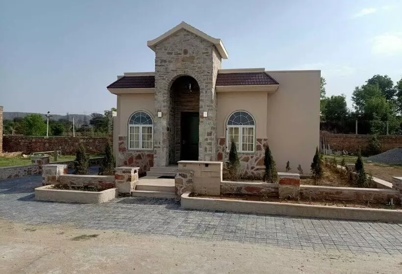 Riverarch Greenfields Resort