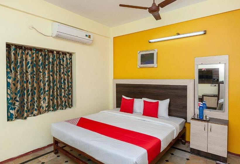 Collection O Ammayi Hotels & Resorts