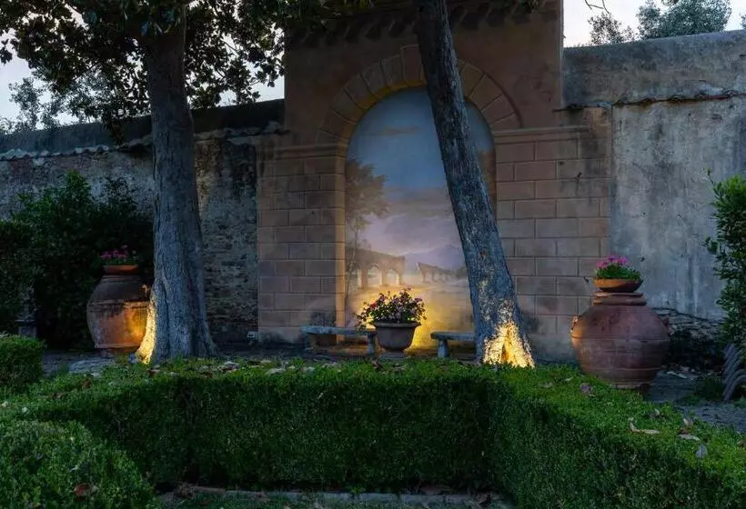 Aamiaismajoitus (B&B) Villa Scorzi   Relais De Charme