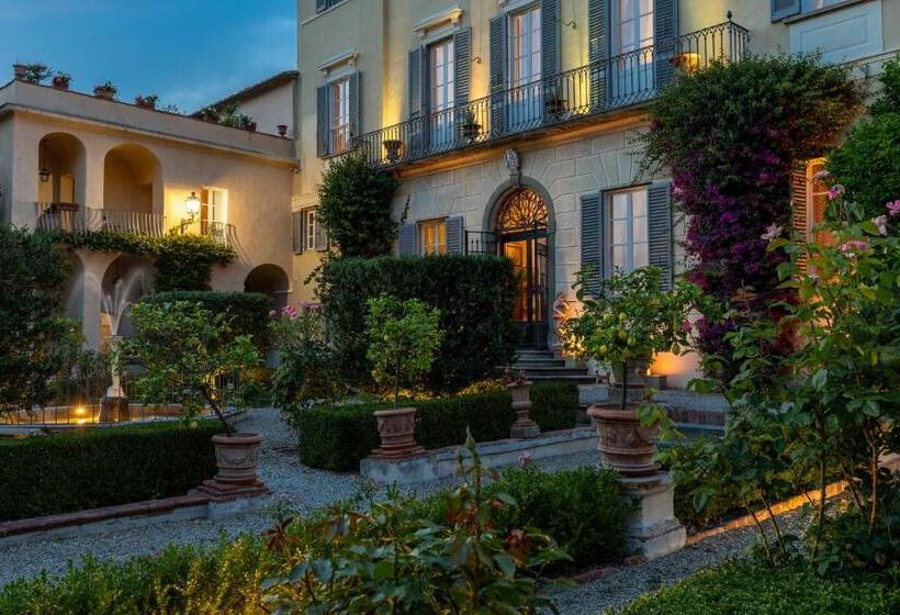 住宿加早餐  Villa Scorzi   Relais De Charme