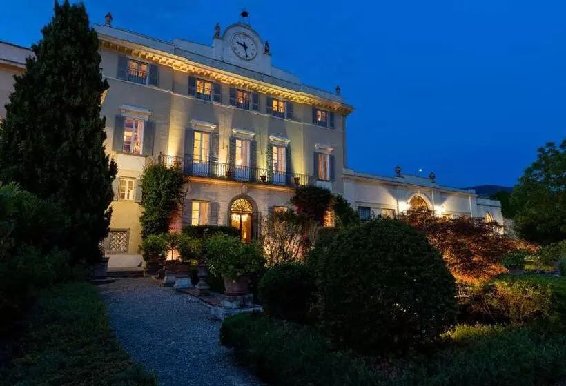 Aamiaismajoitus (B&B) Villa Scorzi   Relais De Charme