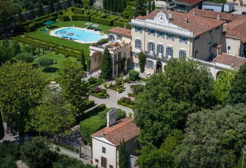 Aamiaismajoitus (B&B) Villa Scorzi   Relais De Charme