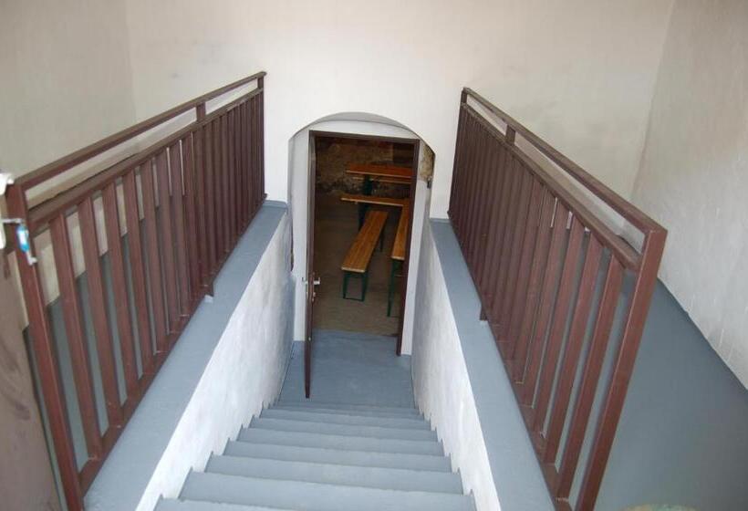 هتل Aurelius Mikulov