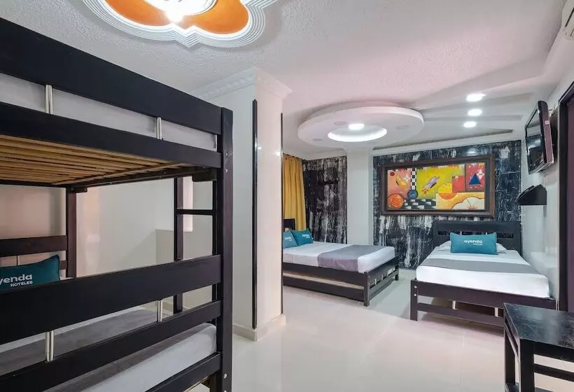 ホテル Ayenda Castillo Real 1521