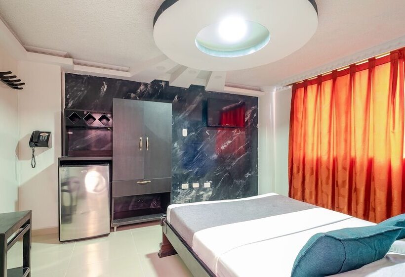 هتل Ayenda Castillo Real 1521