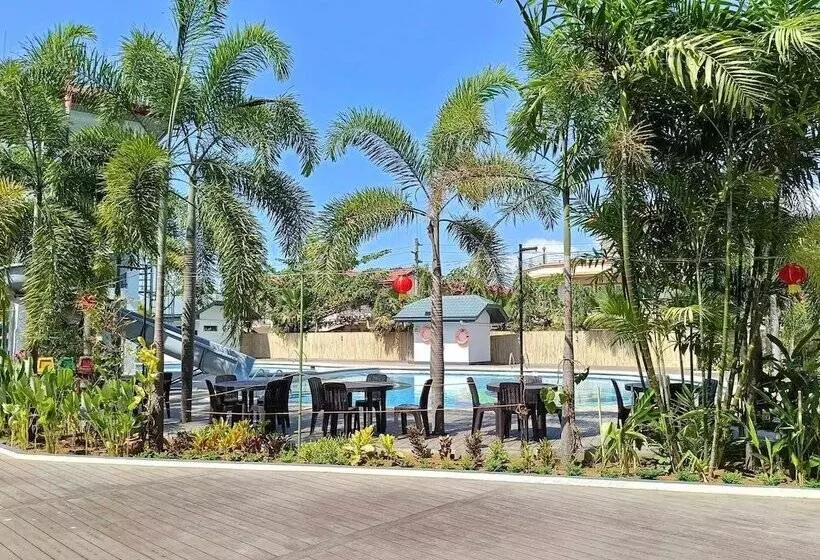 Hotelli Marand Resort  Highway