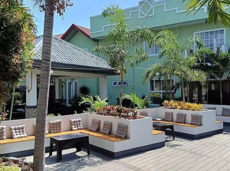 Hotelli Marand Resort  Highway