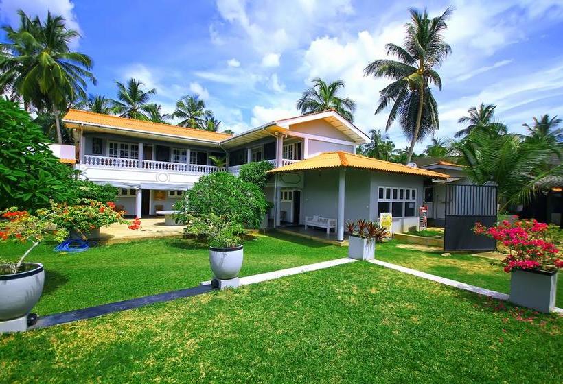 Hotel The Caribbean Gate Resort & Cafe