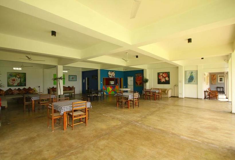 Hotel The Caribbean Gate Resort & Cafe