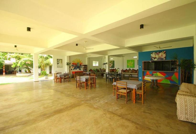 Hotel The Caribbean Gate Resort & Cafe