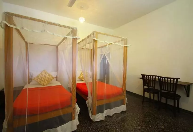 Hotel The Caribbean Gate Resort & Cafe