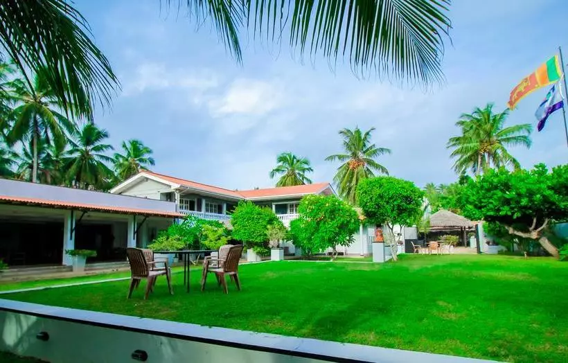 Hotel The Caribbean Gate Resort & Cafe