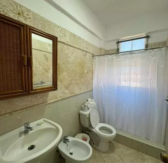 استراحتگاه Las Palmeras By Graziano